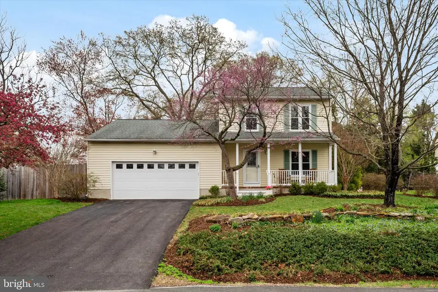 206 Armstrong Ln, Pasadena, MD 21122 - #3