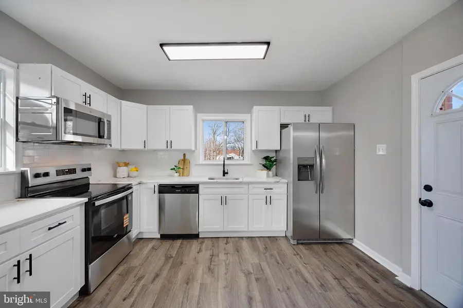 308 Maryland Ave Ne, Glen Burnie, MD 21060 - Image #3