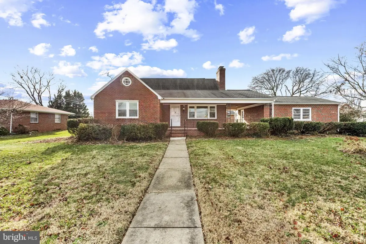 701 E Maple Rd, Linthicum Heights, MD 21090 - Image #1