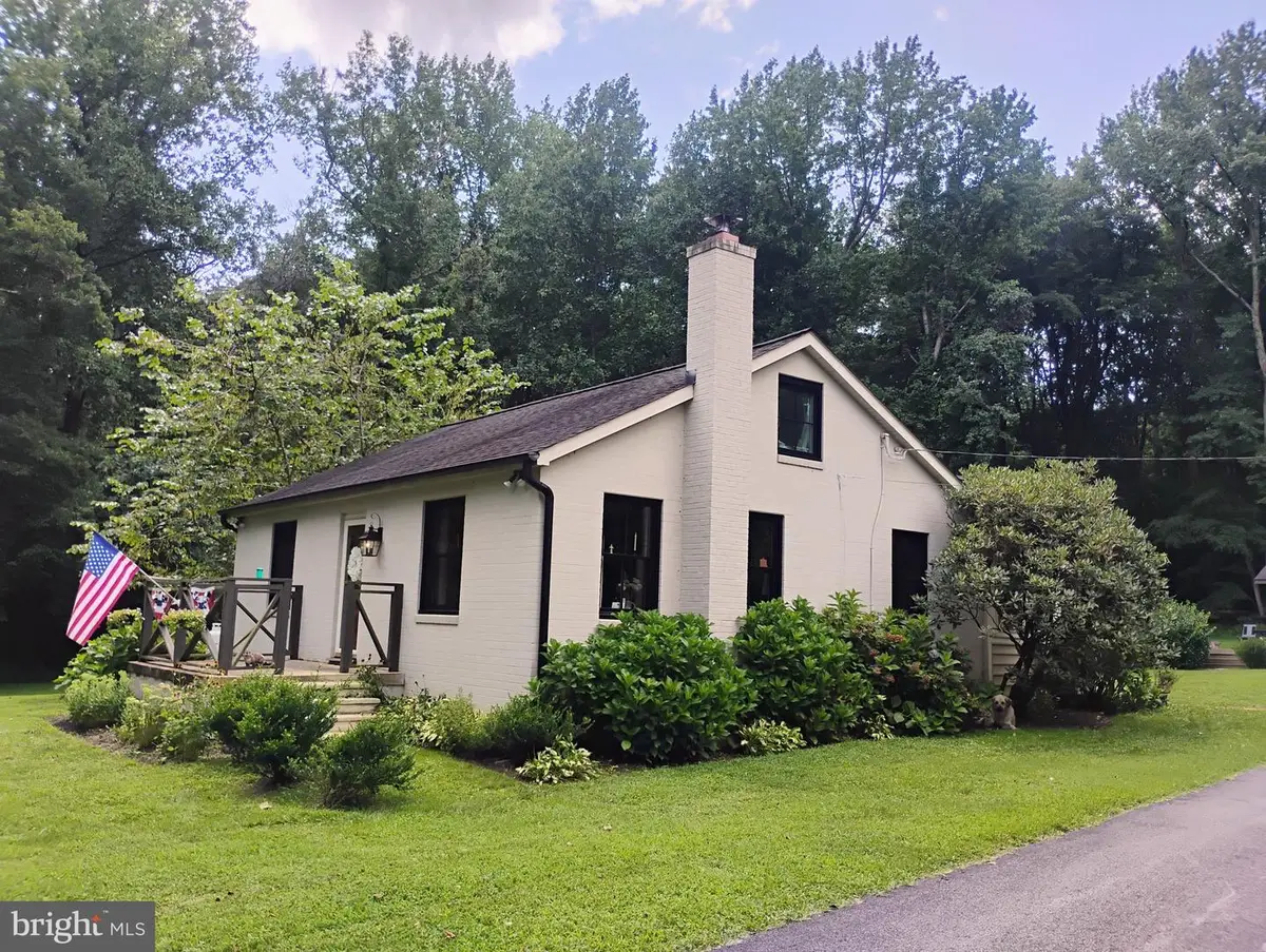 667 Old Herald Harbor Rd, Crownsville, MD 21032 - Image #1