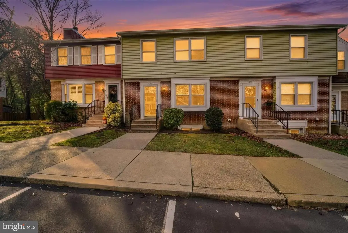 413 Colonial Ridge Ln, Arnold, MD 21012 - Image #1