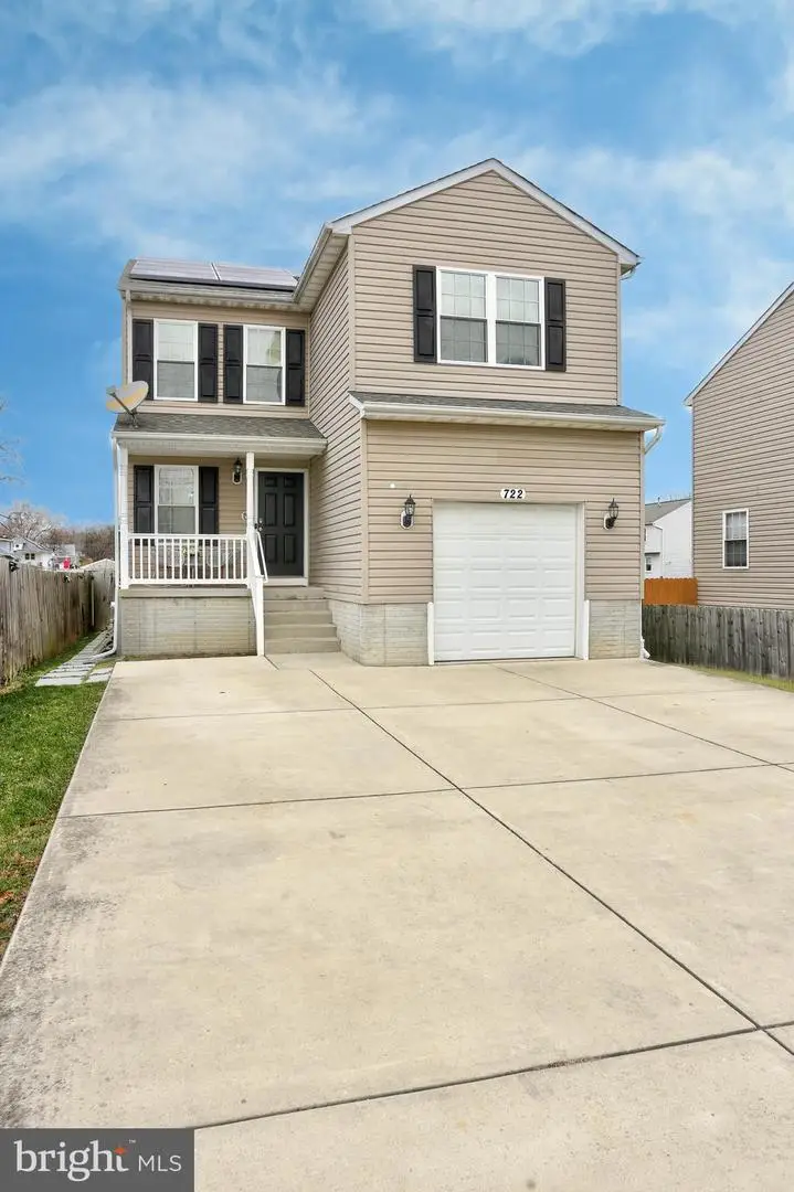 722 Wellham Ave, Glen Burnie, MD 21061 - Image #2