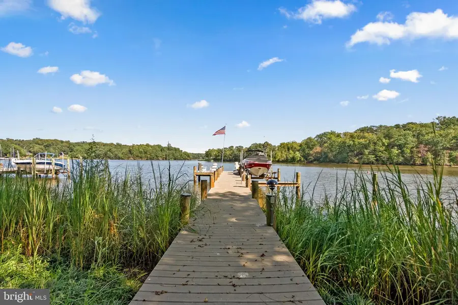 531 Point Field Dr, Millersville, MD 21108 - Image #2