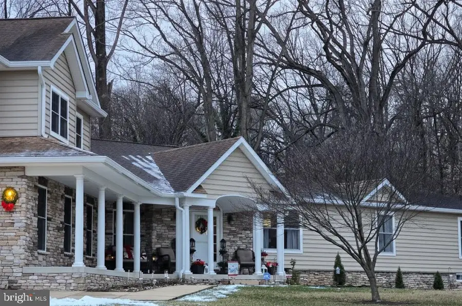 518 N Old Hammonds Ferry Rd, Linthicum Heights, MD 21090 - Image #2