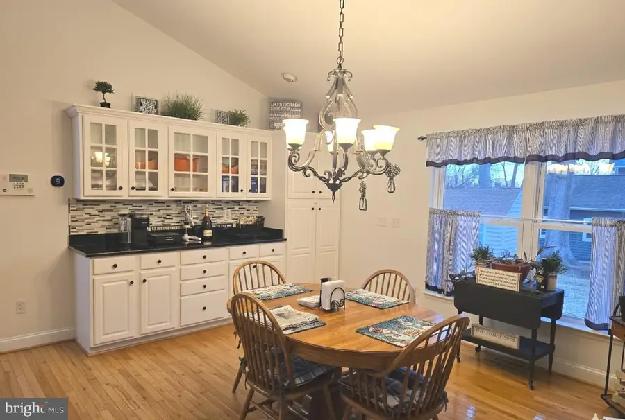 518 N Old Hammonds Ferry Rd, Linthicum Heights, MD 21090 - Image #3