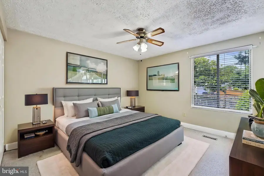 2904 Golden Fleece Dr, Pasadena, MD 21122 - #3