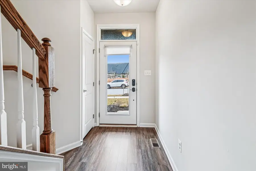 7600 Rossville Ln, Glen Burnie, MD 21060 - Image #2