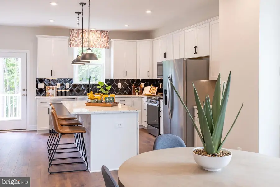 8272 Longford Rd, Millersville, MD 21108 - Image #3