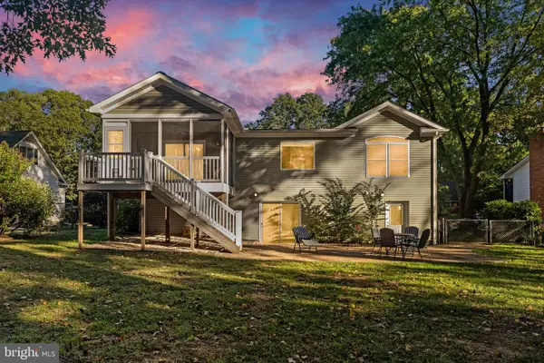 406 Harbor Dr, ANNAPOLIS, MD 21403