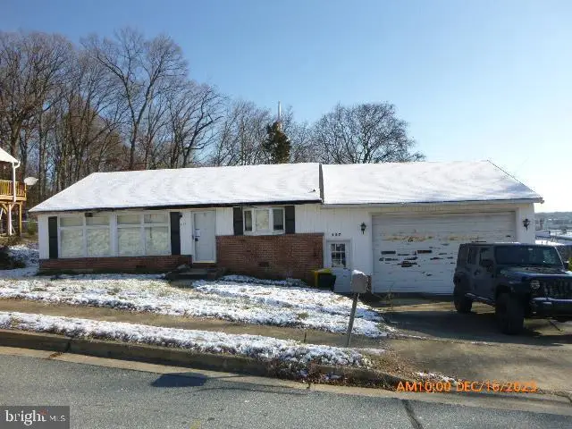 127 Shelly Rd, Glen Burnie, MD 21061 - Image #1