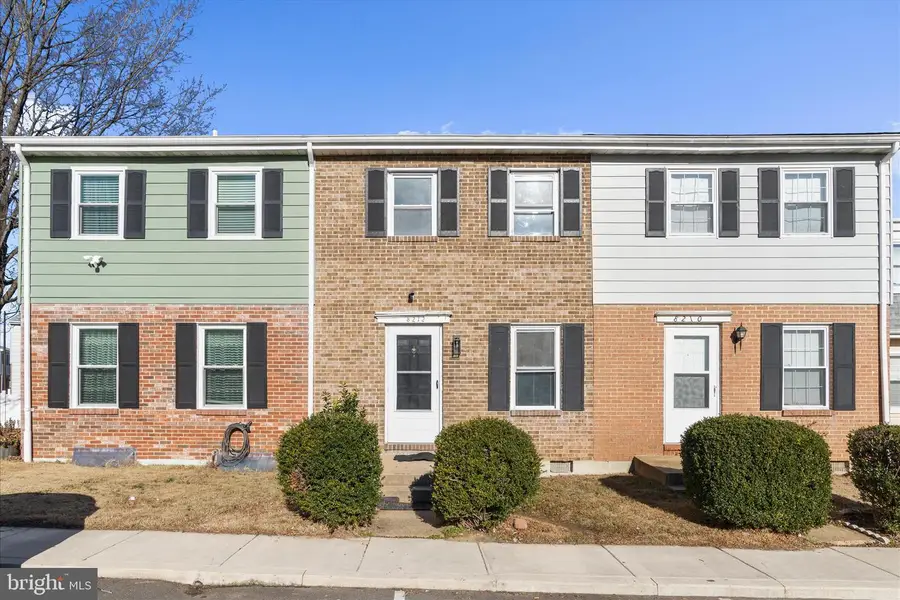 8212 Coatsbridge Ct, Severn, MD 21144 - Image #2
