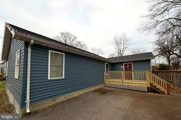 305 Oakwood Rd, EDGEWATER, MD 21037