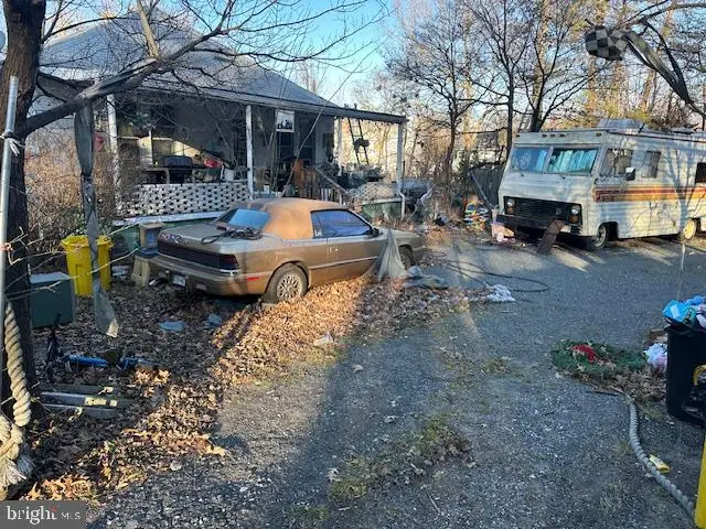 382 Mountain Rd, Pasadena, MD 21122 - Image #2