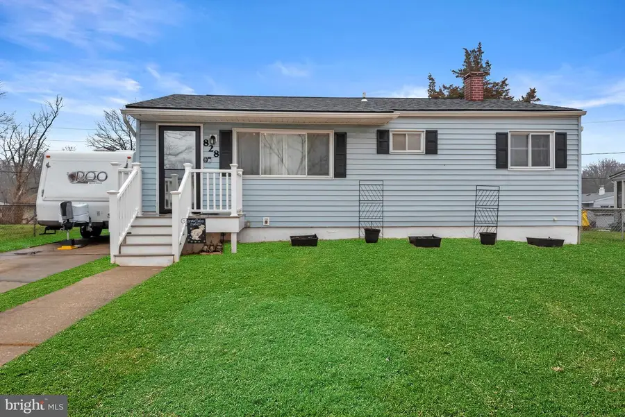 828 Barbara Ct N, Glen Burnie, MD 21060 - #2
