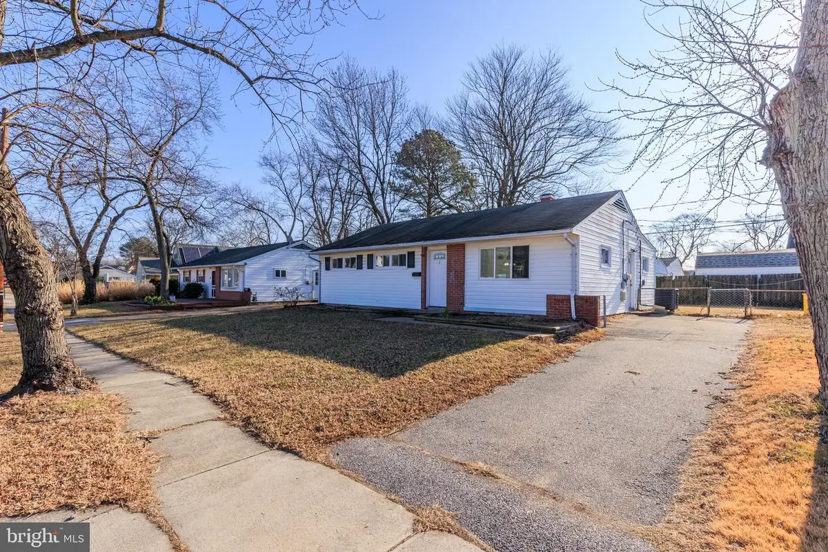 34 Elm Dr, Glen Burnie, MD 21060 - Image #1