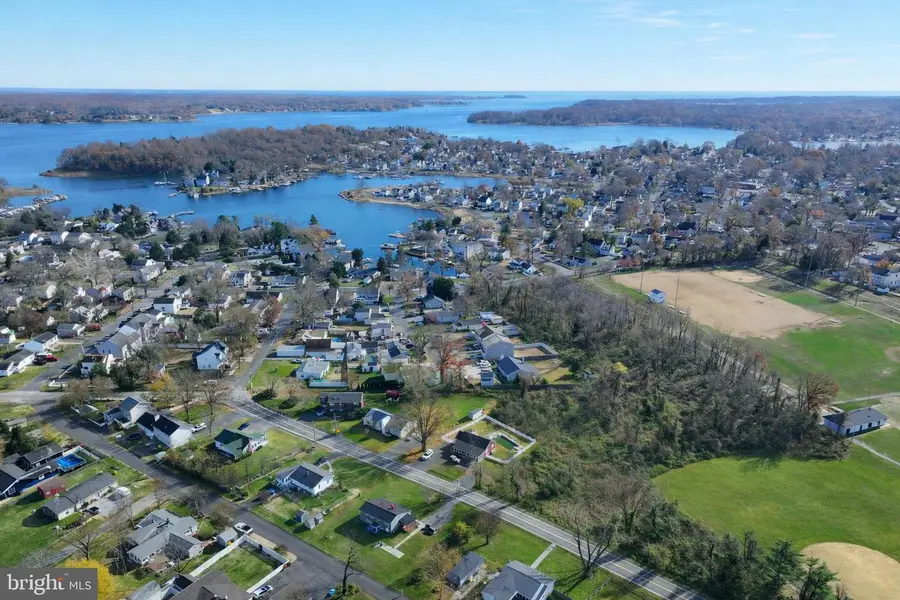 226 Maryland Way, Edgewater, MD 21037 - Image #2