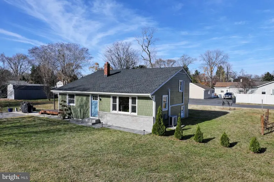 226 Maryland Way, Edgewater, MD 21037 - Image #3