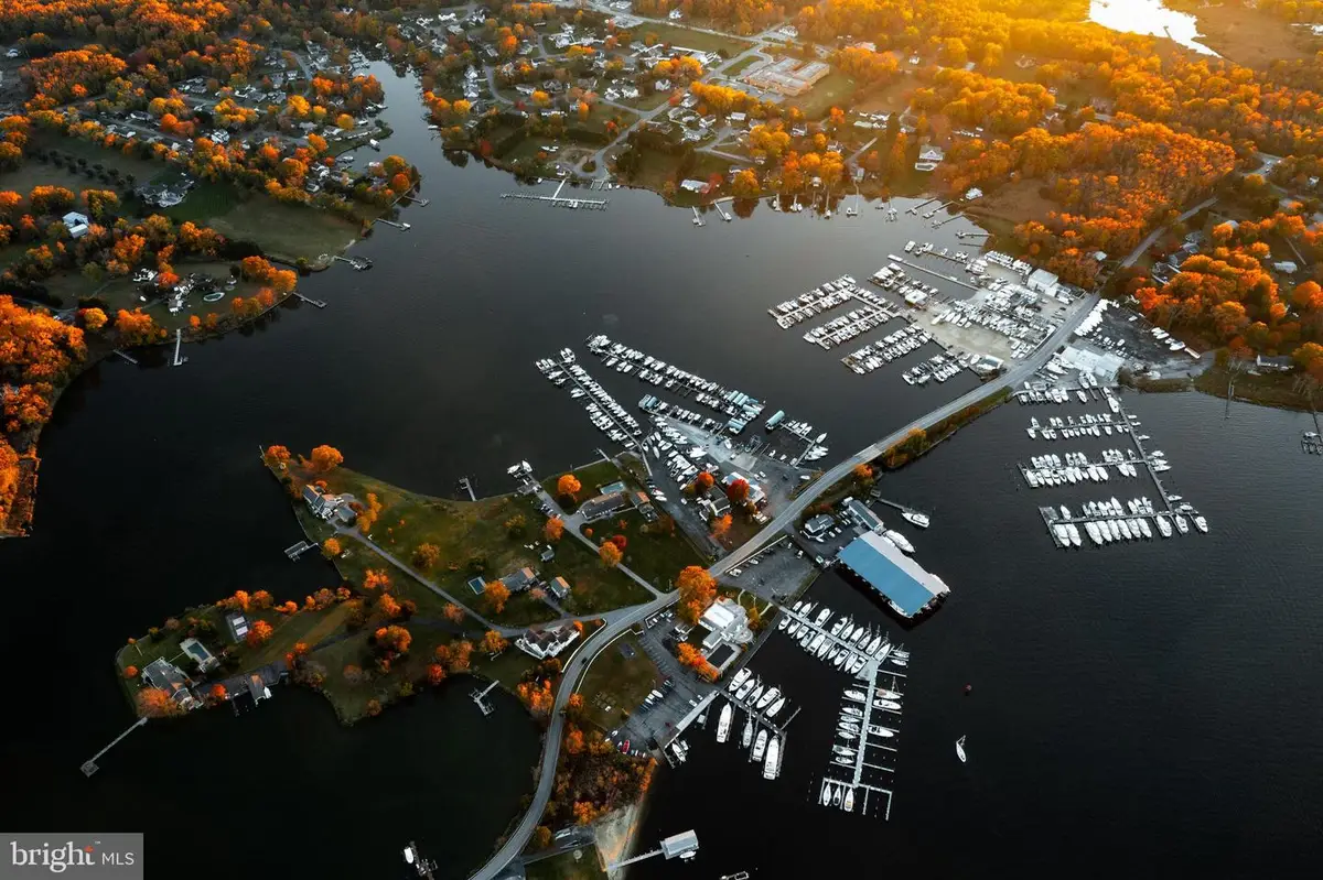 3725 Ramsey Dr, Edgewater, MD 21037 - Image #1