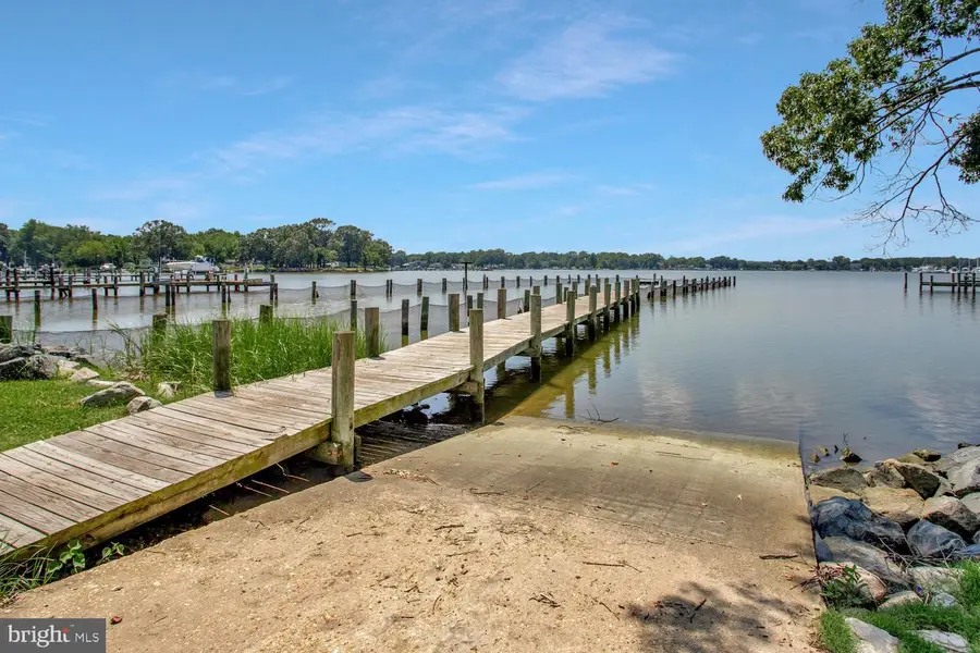 1330 Jordan Dr, Shady Side, MD 20764 - Image #2