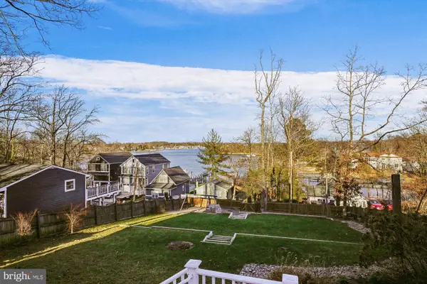 3325 Glebe Dr, EDGEWATER, MD 21037