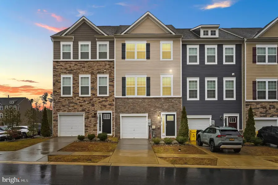 1833 Roslynhill Trl, Odenton, MD 21113 - Image #3