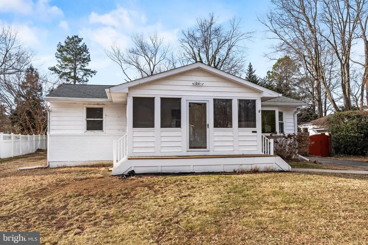 117 Pinecrest Dr, Annapolis, MD 21403 - Image #1