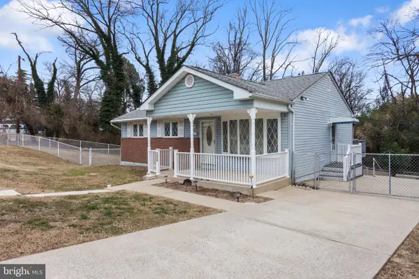 1215 Branch Ln, GLEN BURNIE, MD 21061