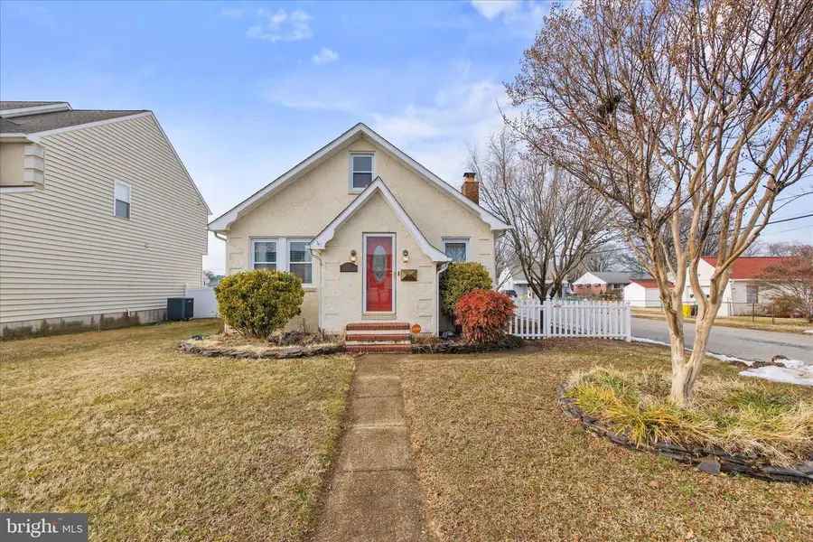 168 Meadow Rd, Pasadena, MD 21122 - #2