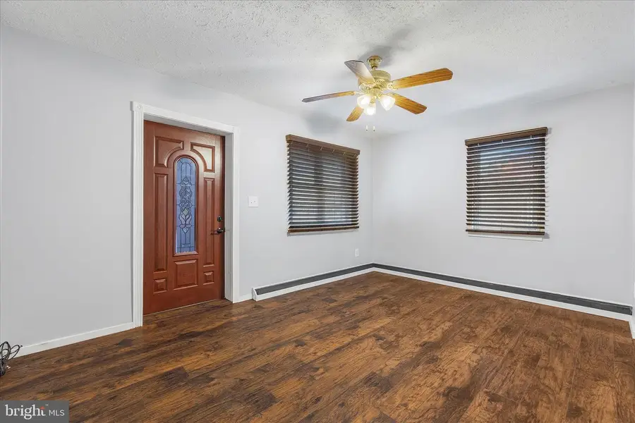 211 Georgia Ave Ne, Glen Burnie, MD 21060 - Image #3