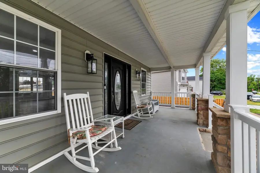8424 Smallwood Ct, Pasadena, MD 21122 - #3