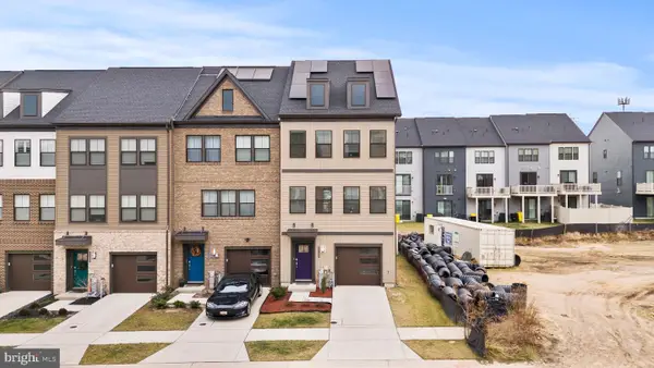 7711 Red Moon Way, GLEN BURNIE, MD 21060