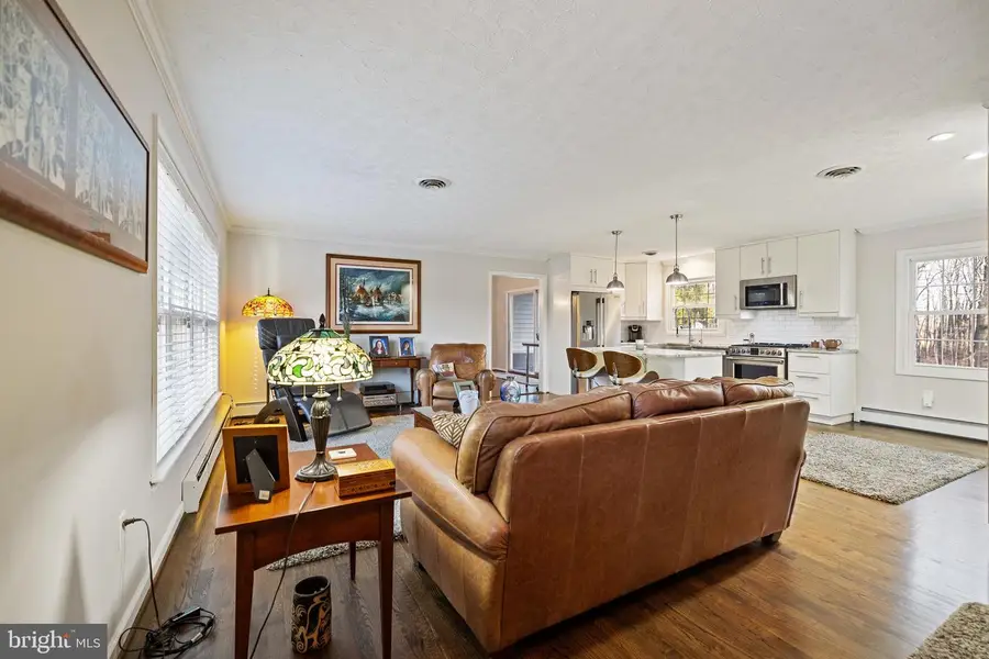 6159 Fishers Station Rd, Lothian, MD 20711 - Image #2