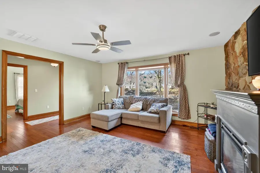 1161 Steamboat Rd, Shady Side, MD 20764 - Image #3