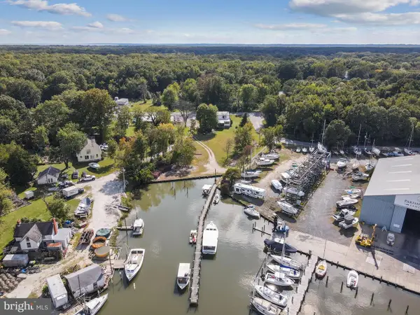 1462 Snug Harbor Rd, SHADY SIDE, MD 20764