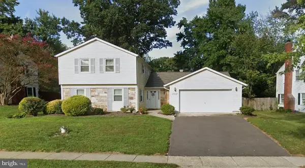 1725 Tarrytown Ave, CROFTON, MD 21114