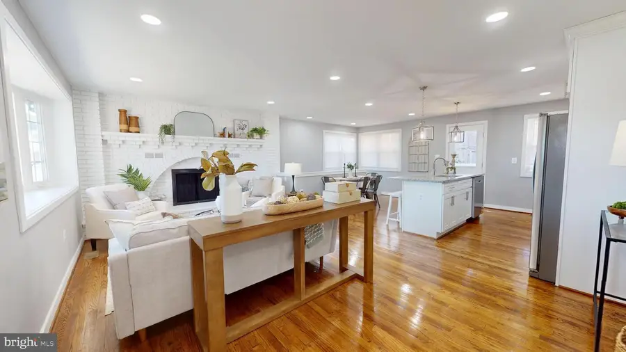 716 Delmar Ave, Glen Burnie, MD 21061 - Image #2