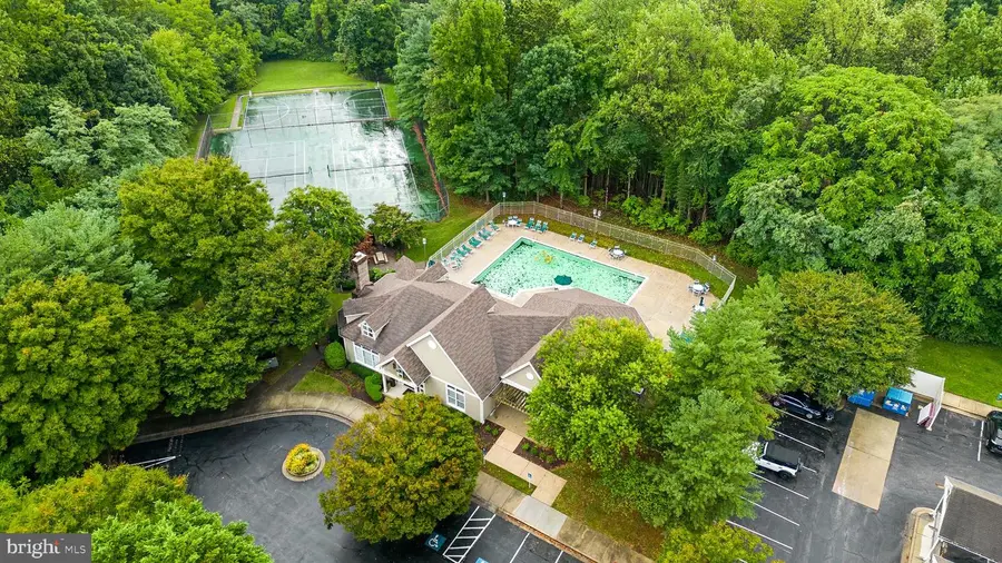 633 Admiral Dr #308, Annapolis, MD 21401 - Image #2