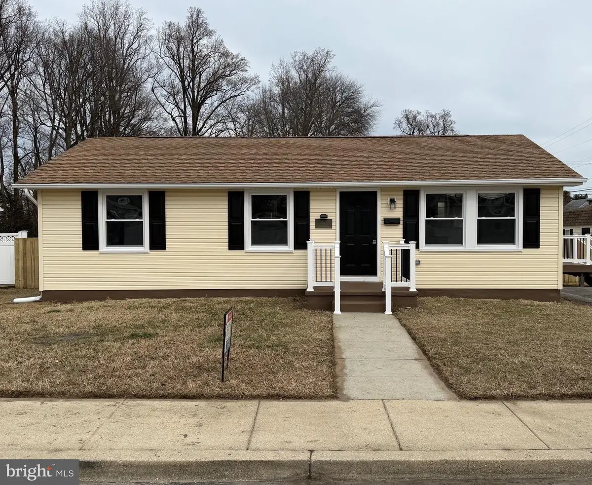 8537 Creek Rd, Pasadena, MD 21122 - Image #1