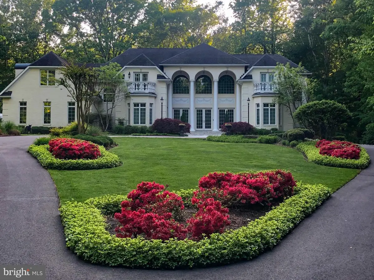 25 Gassaway Ln, Edgewater, MD 21037 - Image #1