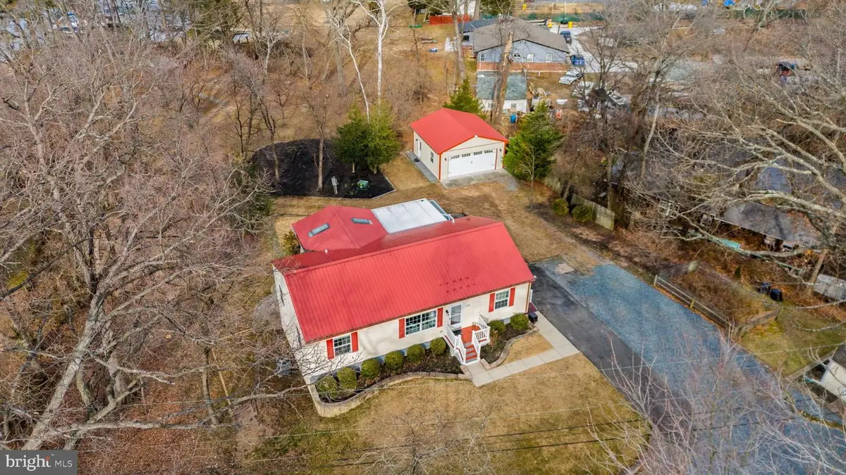 1572 Annapolis Dr, Glen Burnie, MD 21060 - Image #1