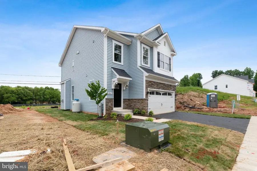 7715 Woodlawn Ave, Pasadena, MD 21122 - Image #2