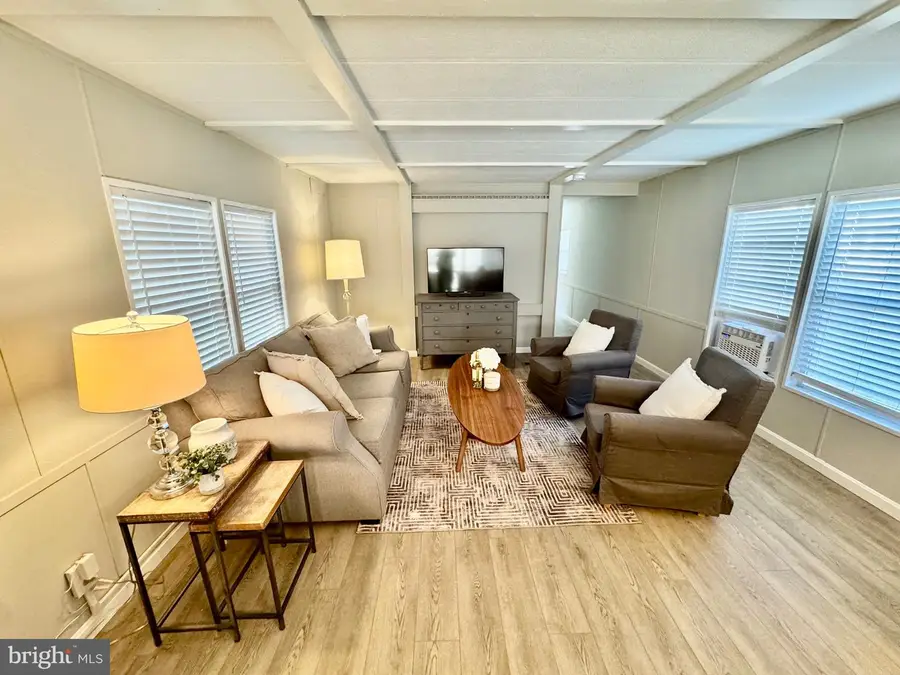 276 5th, Lothian, MD 20711 - Image #2