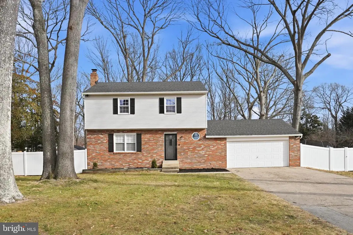 229 Beachwood Rd, Pasadena, MD 21122 - Image #1