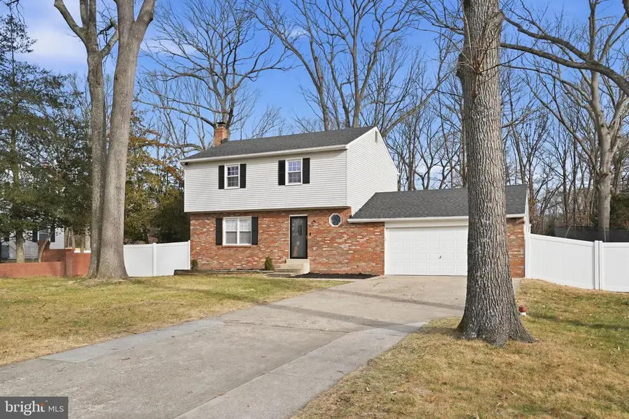 229 Beachwood Rd, Pasadena, MD 21122 - Image #3