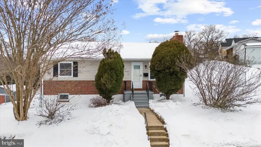 405 Rugby Ave, Baltimore, MD 21225 - #2