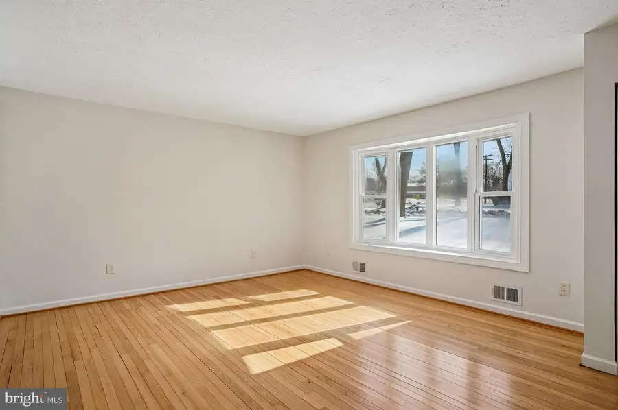 502 Old Pasture Ln, Severna Park, MD 21146 - #3