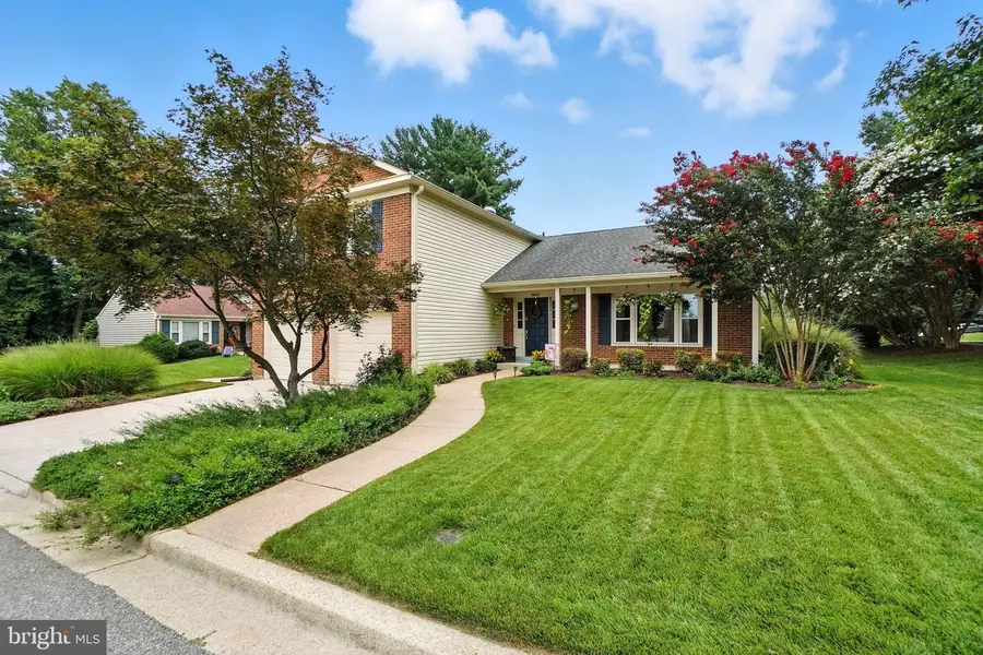 1860 Yeoman Ct, Crofton, MD 21114 - Image #2