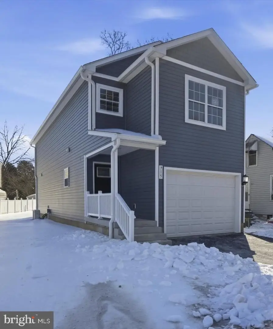 715 Hammonds Ln, Baltimore, MD 21225 - #1