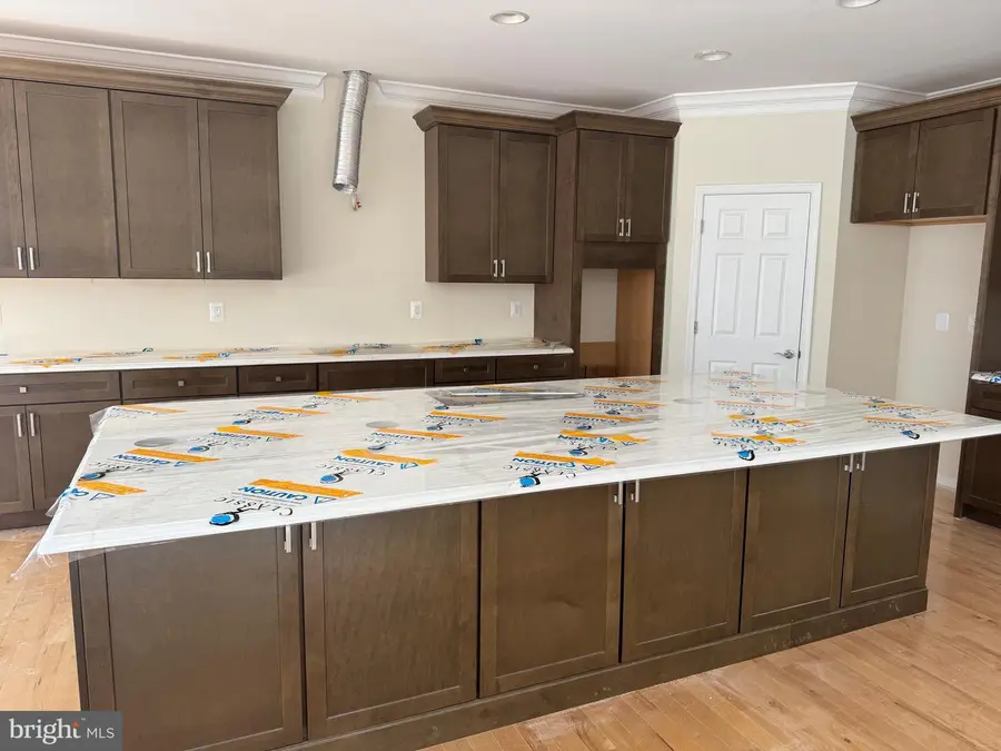 715 Pumphrey Farm Dr, Millersville, MD 21108 - #2