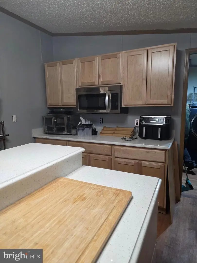 415 Dutch Dr, Lothian, MD 20711 - #2